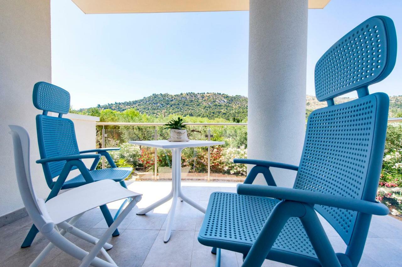 Hotel Residence Torre Del Porto Матината Екстериор снимка