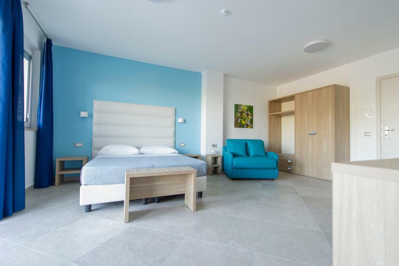 Hotel Residence Torre Del Porto Матината Екстериор снимка
